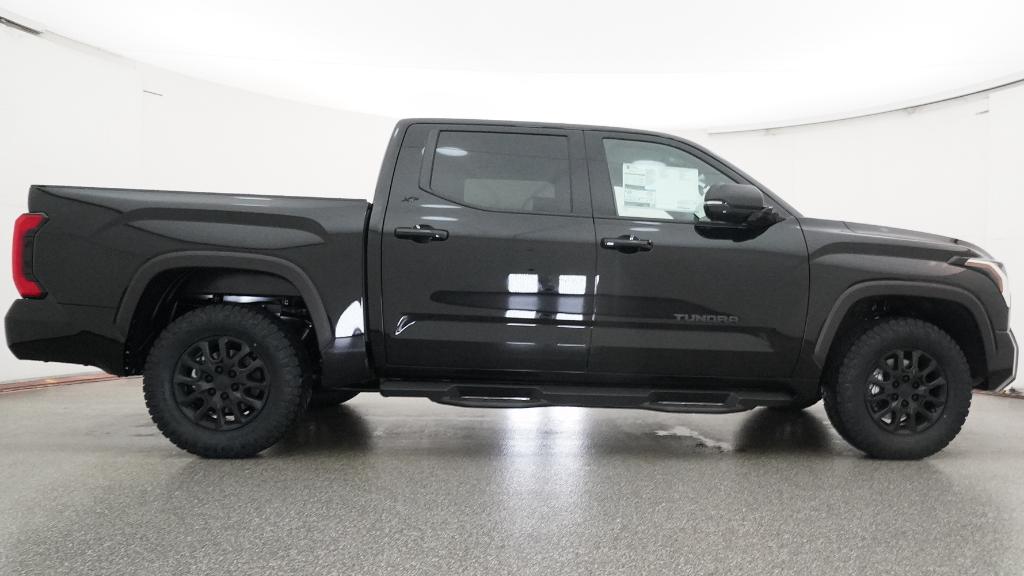 New 2026 Midnight Black Metallic Toyota  SR5 image 21