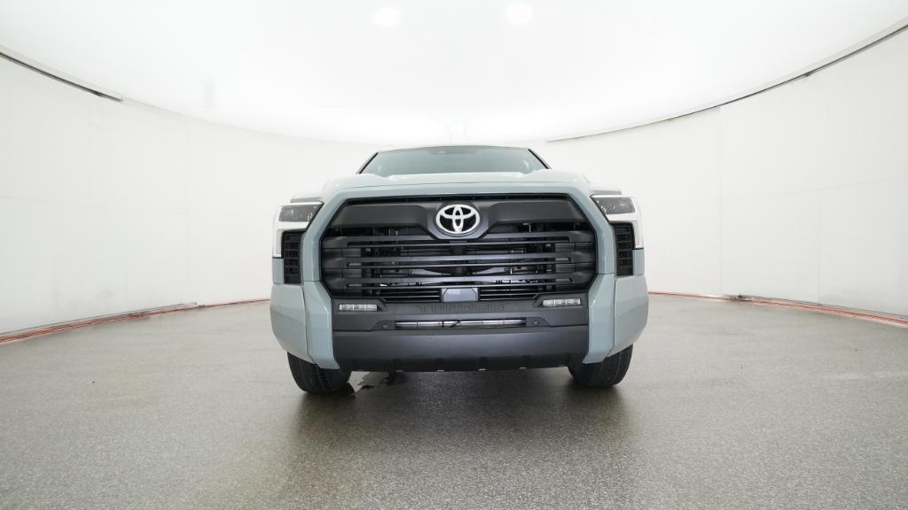 2026 Toyota Tundra SR5 CrewMax photo 2