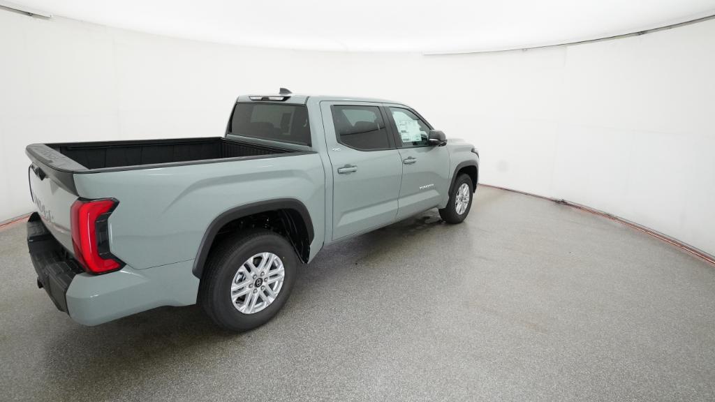 2026 Toyota Tundra SR5 CrewMax photo 20
