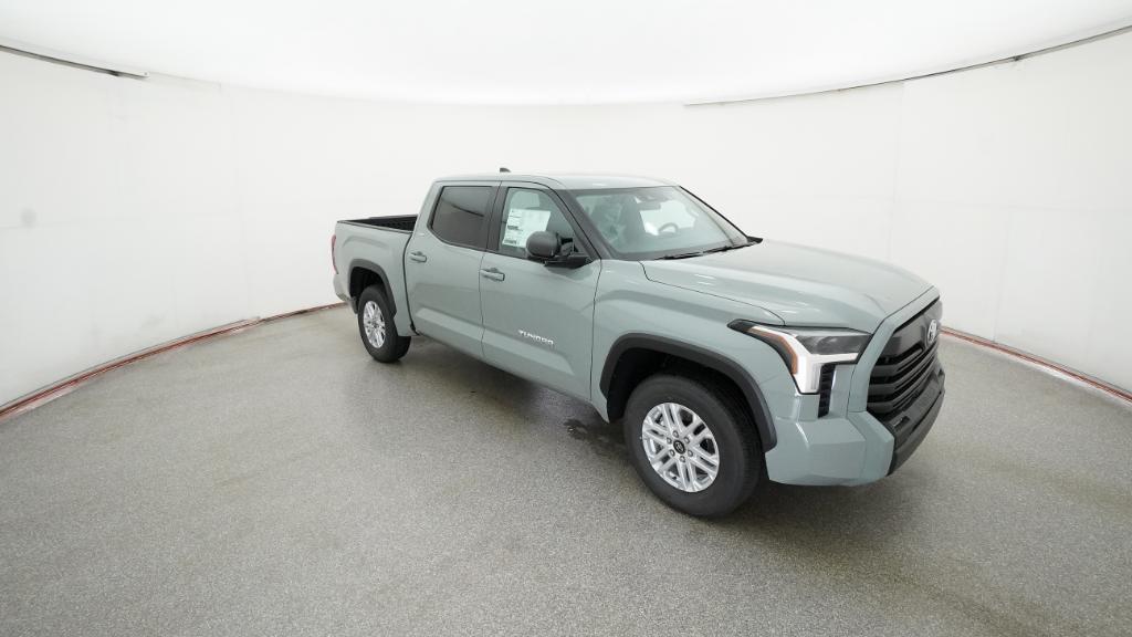 2026 Toyota Tundra SR5 CrewMax photo 29