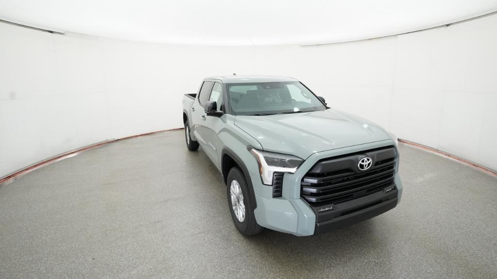 2026 Toyota Tundra SR5 CrewMax photo 30