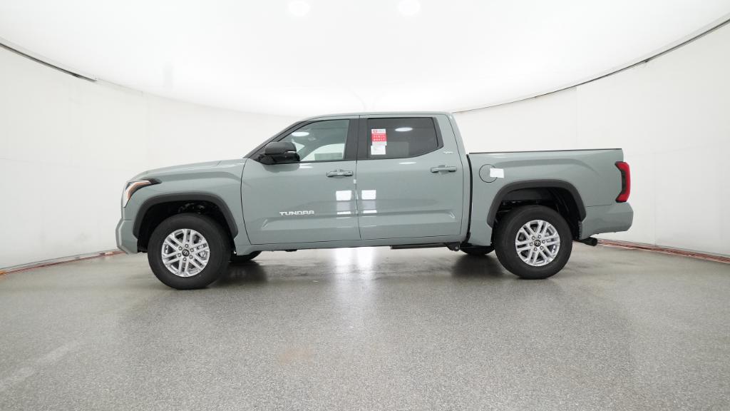 2026 Toyota Tundra SR5 CrewMax photo 9