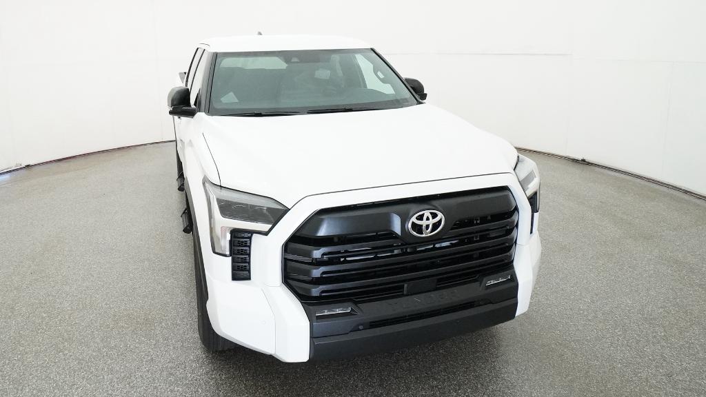New 2026 Ice Cap Toyota  SR5 image 40