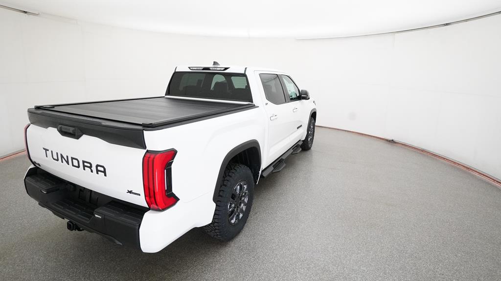 2025 Toyota Tundra SR5 - Photo 7