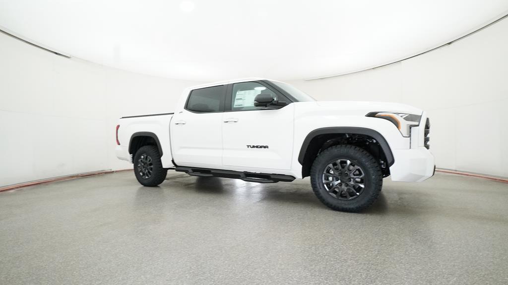 2025 Toyota Tundra SR5 - Photo 8