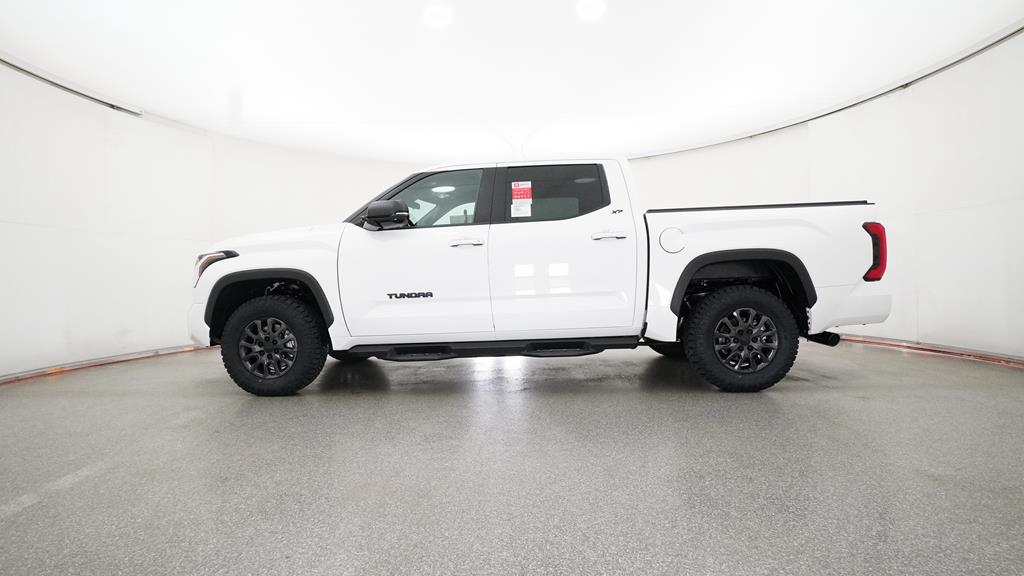 2025 Toyota Tundra SR5 - Photo 14
