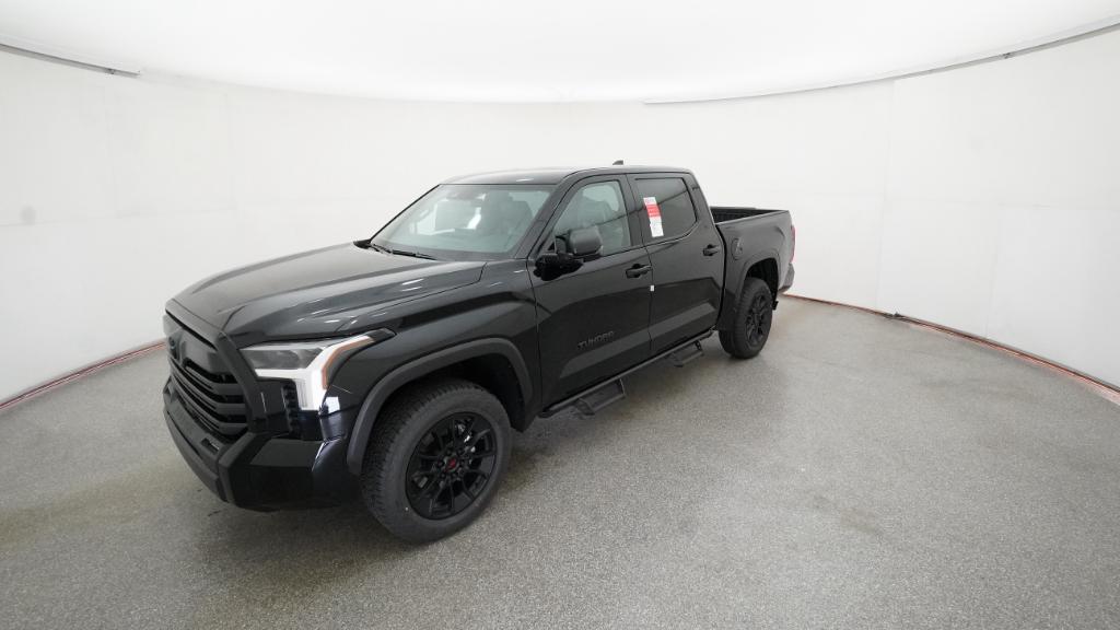 2026 Toyota Tundra SR5 - Photo 17