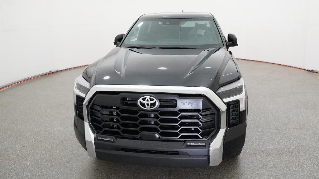New 2026 Midnight Black Metallic Toyota SR5 image 40