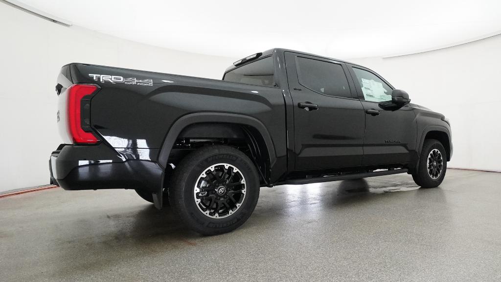 New 2026 Midnight Black Metallic Toyota SR5 image 29