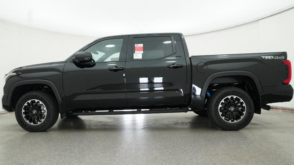 New 2026 Midnight Black Metallic Toyota SR5 image 39