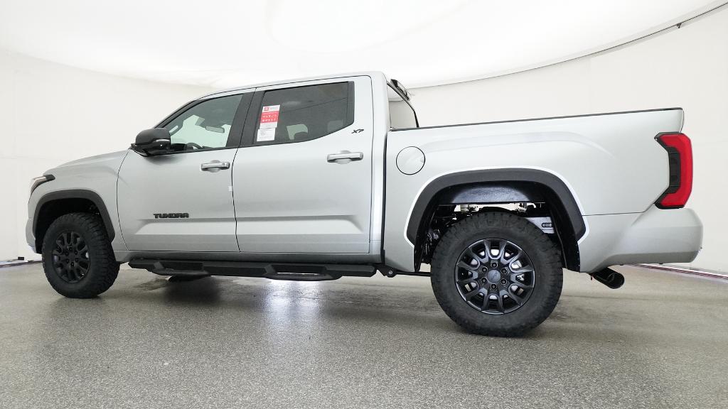 2026 Toyota Tundra SR5 - Photo 36