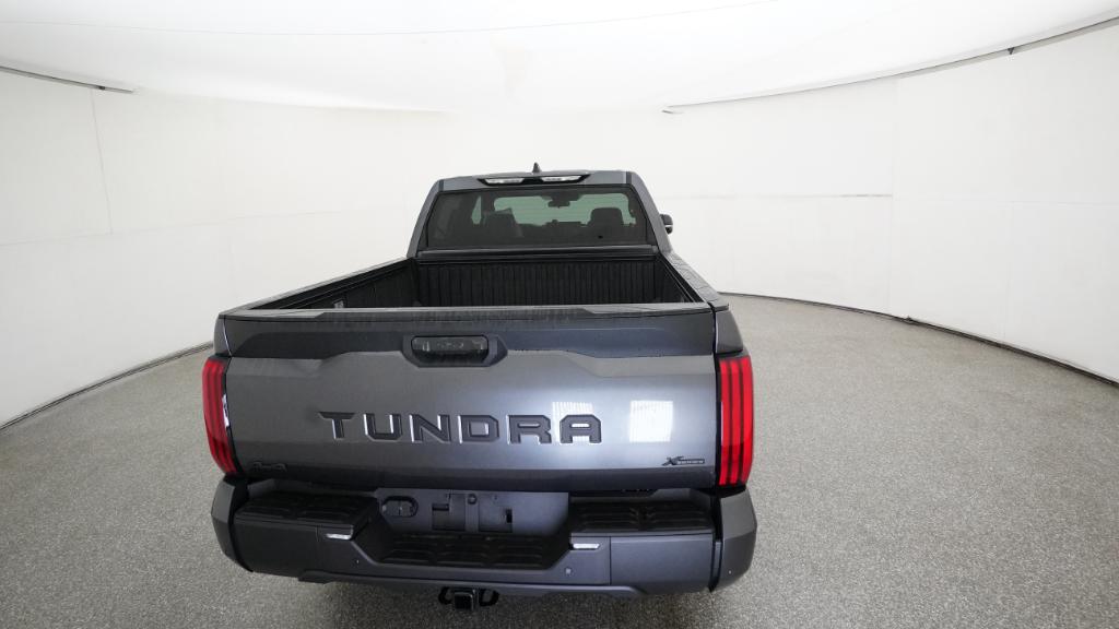 2026 Toyota Tundra SR5 CrewMax photo 18