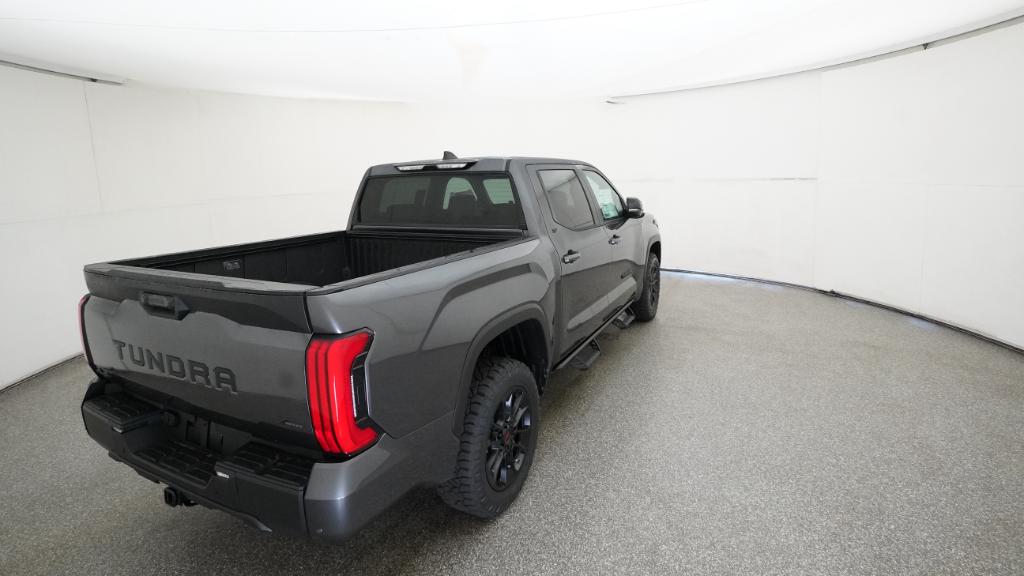 2026 Toyota Tundra SR5 CrewMax photo 19