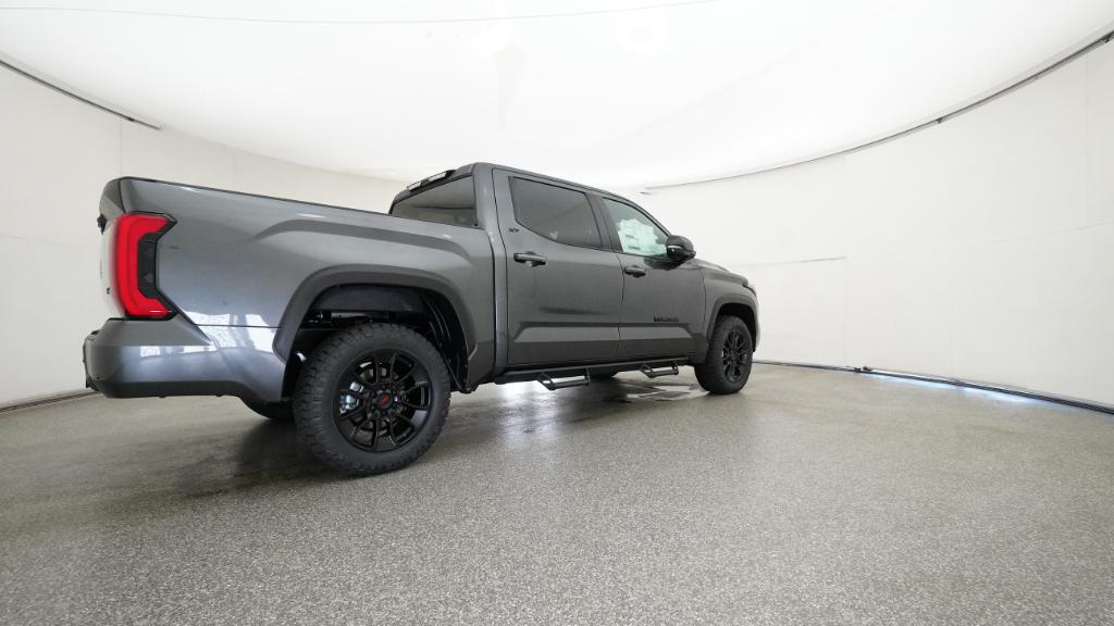 2026 Toyota Tundra SR5 CrewMax photo 21