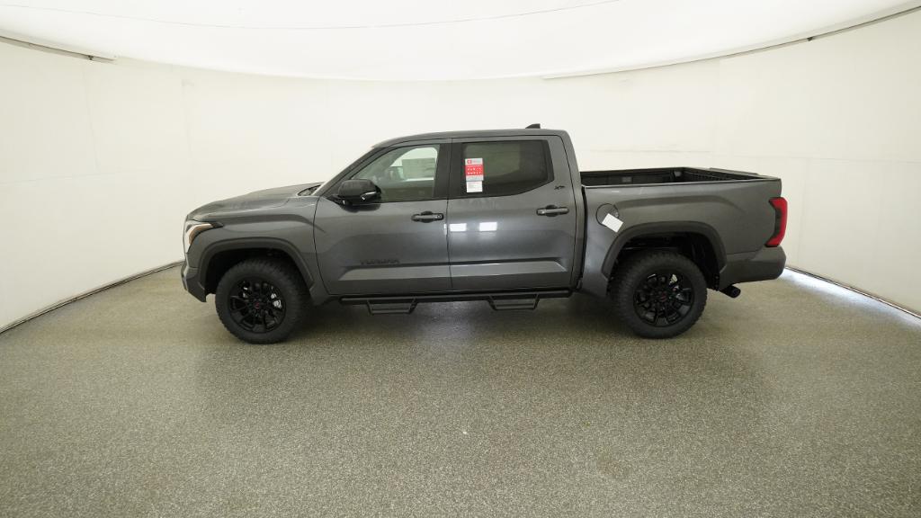 2026 Toyota Tundra SR5 CrewMax photo 9