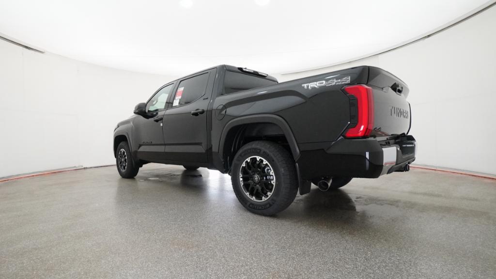New 2026 Midnight Black Metallic Toyota  SR5 image 21