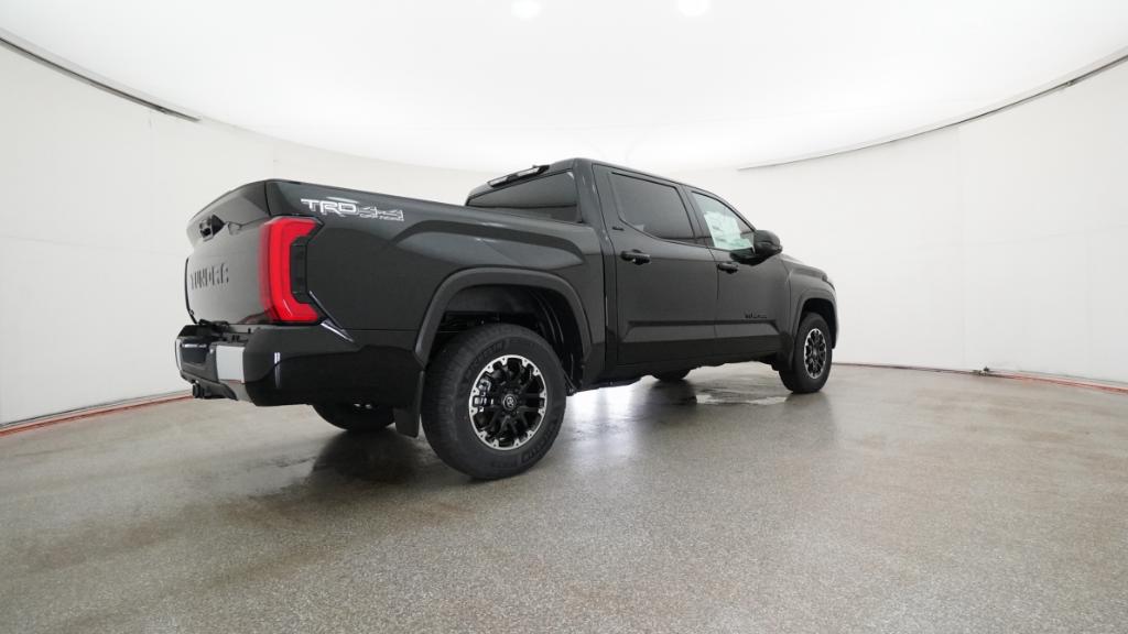 New 2026 Midnight Black Metallic Toyota  SR5 image 25