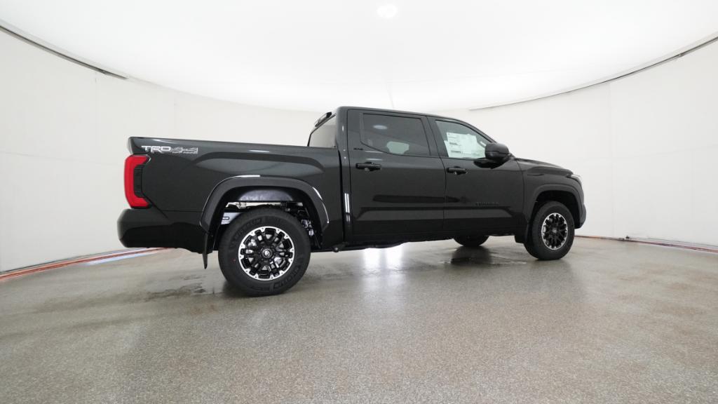 New 2026 Midnight Black Metallic Toyota  SR5 image 30