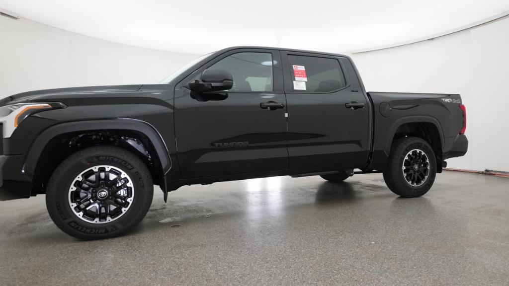 New 2026 Midnight Black Metallic Toyota  SR5 image 15