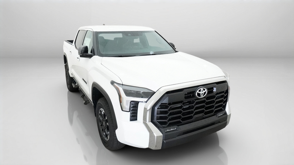2026 Toyota Tundra SR5 CREWMAX 5.5' BED Crew Cab Pickup Slide 15
