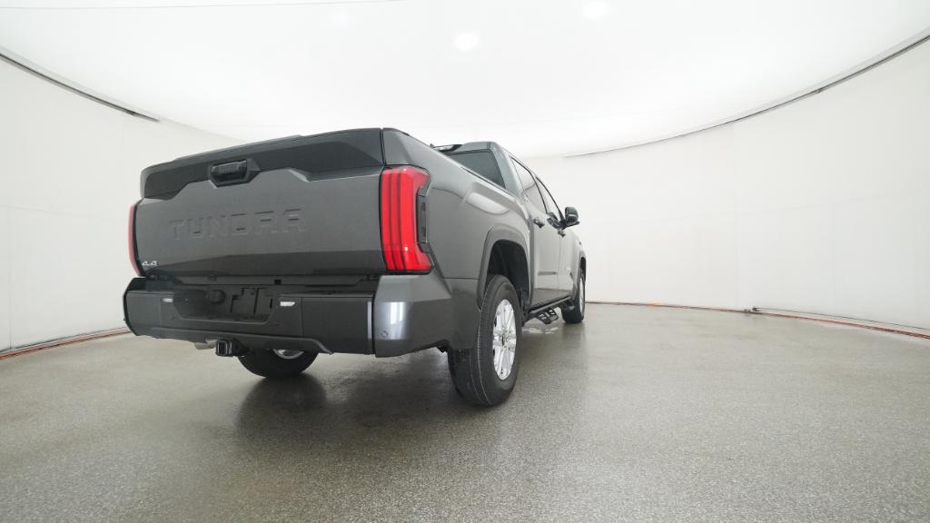 2026 Toyota Tundra SR5 CrewMax photo 20