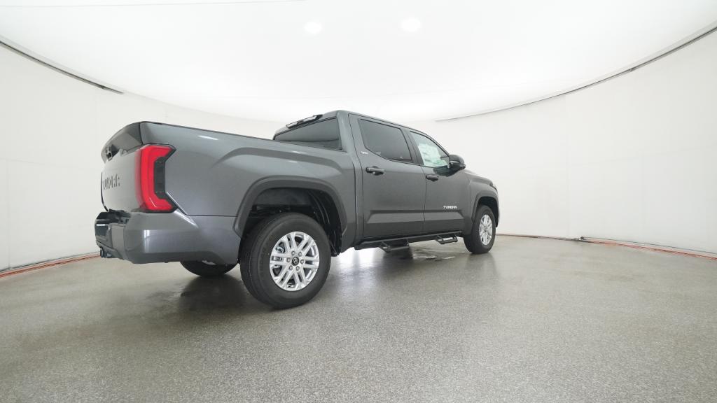 2026 Toyota Tundra SR5 CrewMax photo 21