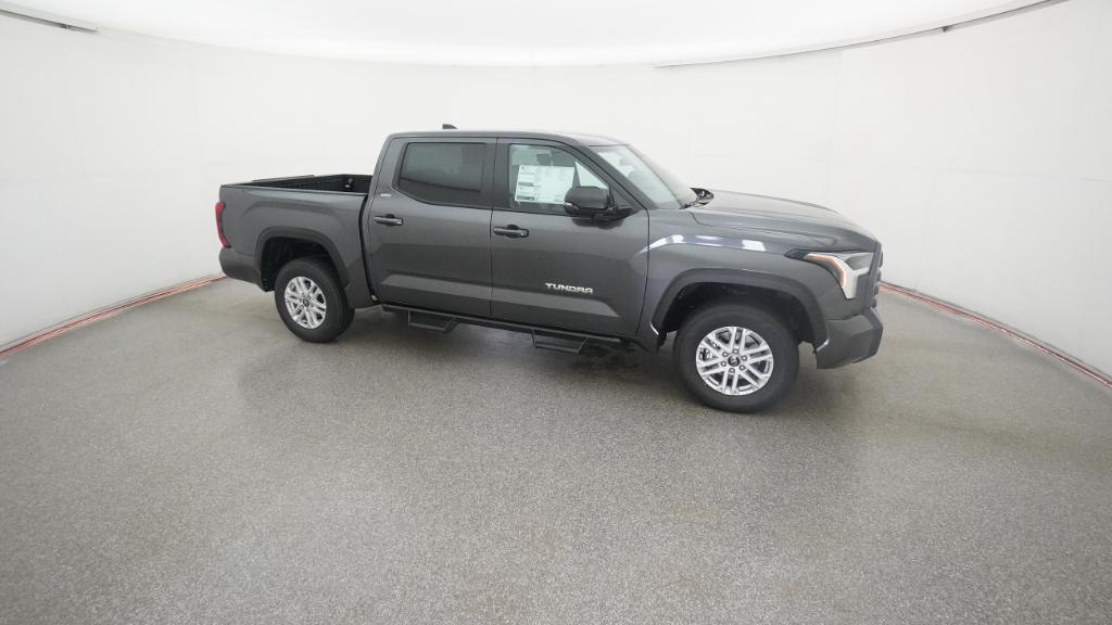 2026 Toyota Tundra SR5 CrewMax photo 27