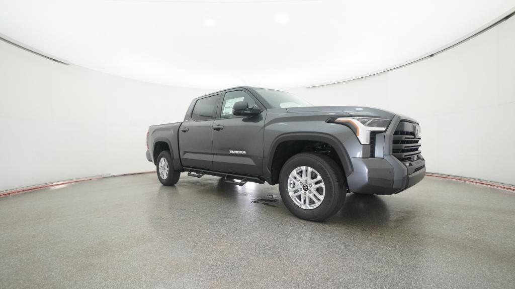 2026 Toyota Tundra SR5 CrewMax photo 30