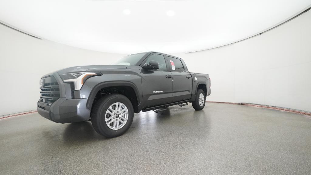 2026 Toyota Tundra SR5 CrewMax photo 6