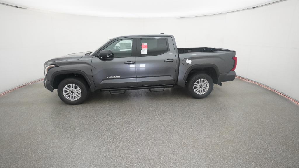 2026 Toyota Tundra SR5 CrewMax photo 9