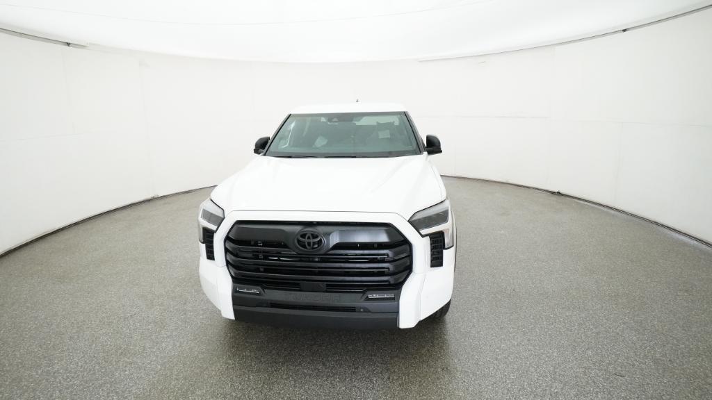 2026 Toyota Tundra SR5 CrewMax photo 2