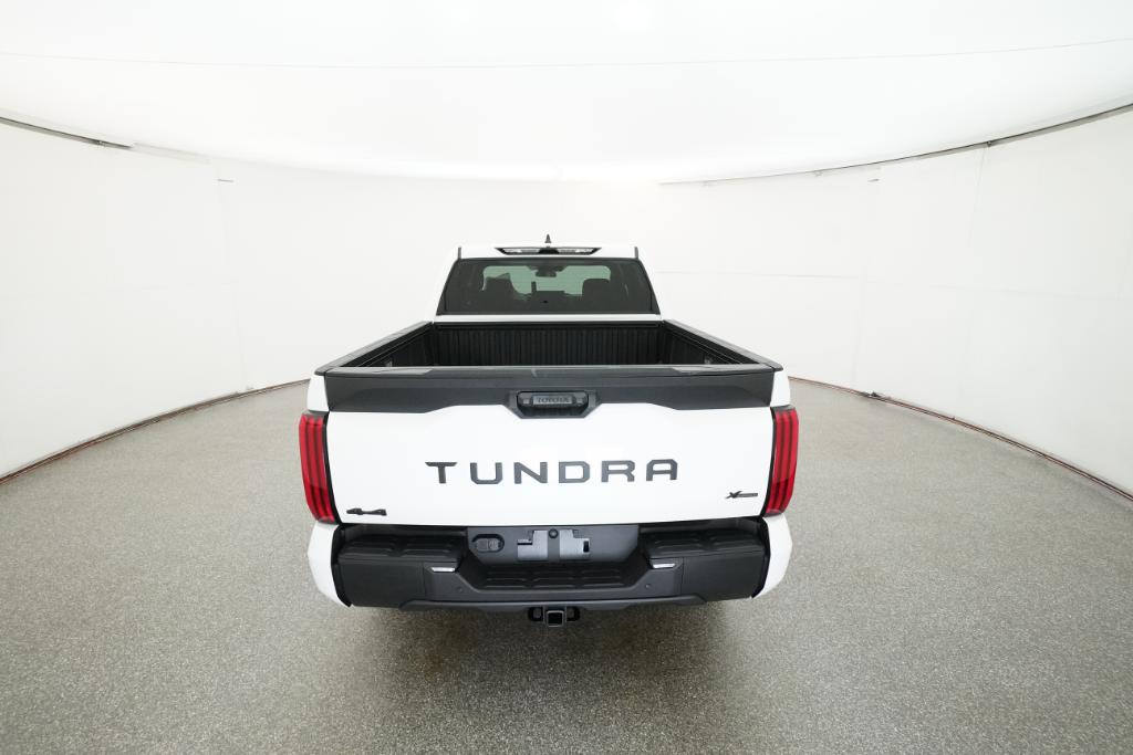 New 2026 Ice Cap Toyota  SR5 image 23
