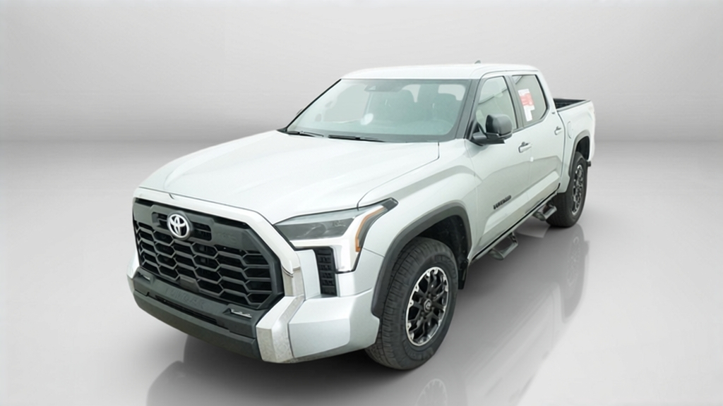 New 2026 Celestial Silver Metallic Toyota SR5 image 49