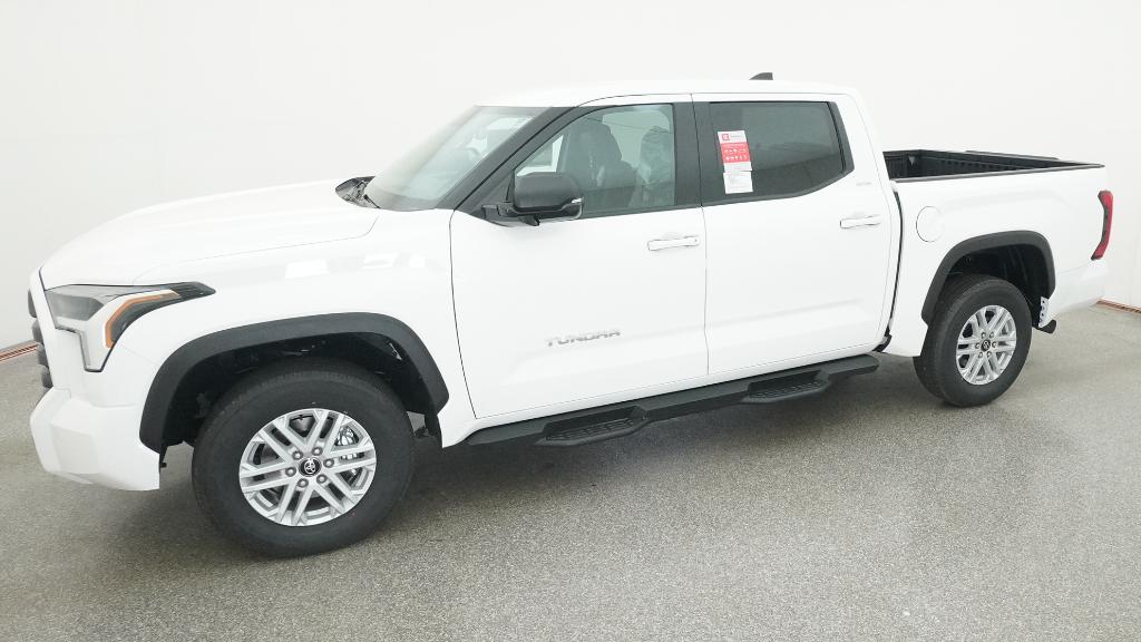 New 2026 Toyota Tundra SR5 4D CrewMax