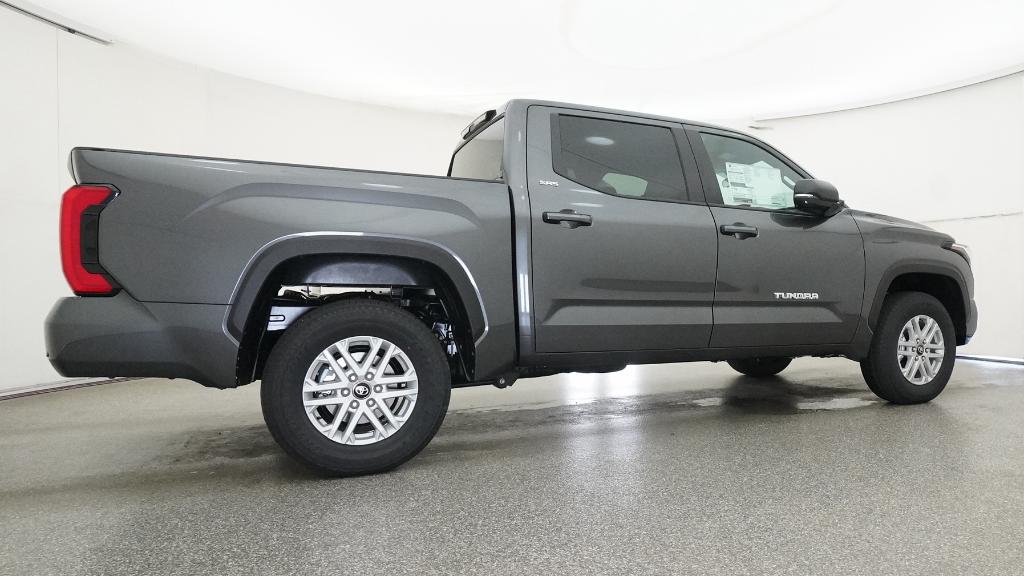 2026 Toyota Tundra SR5 - Photo 36