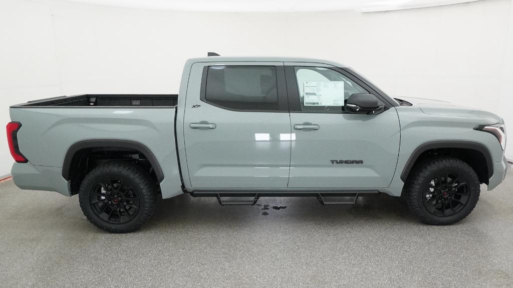 New 2026 Toyota Tundra SR5 4D CrewMax