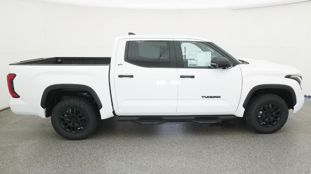 2026 Toyota Tundra SR5 - Photo 41