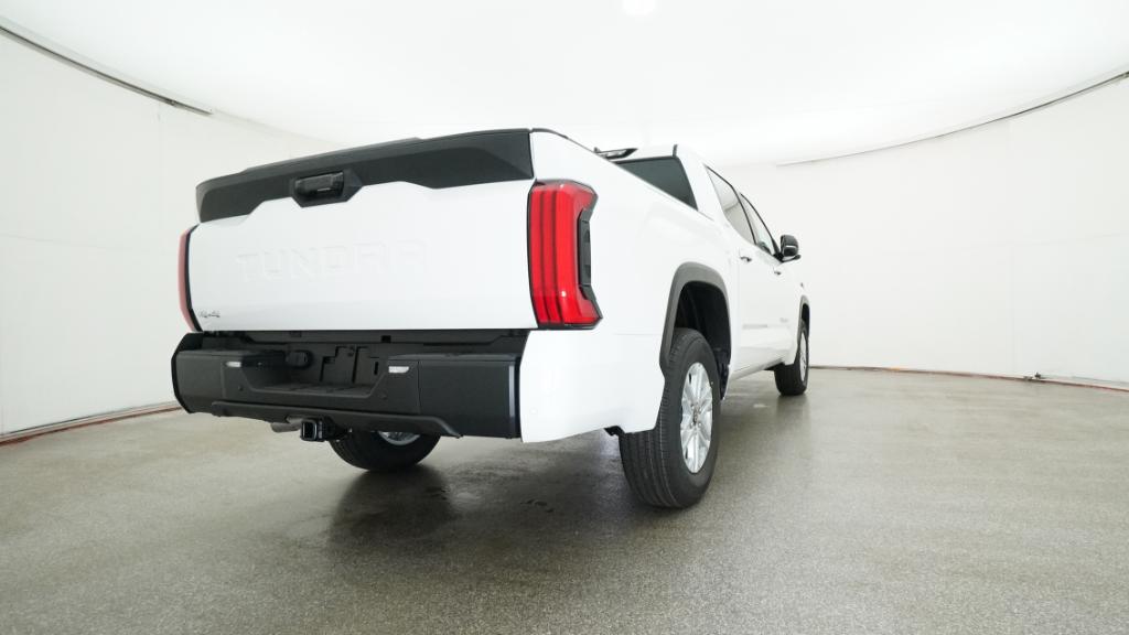 2026 Toyota Tundra SR5 - Photo 36