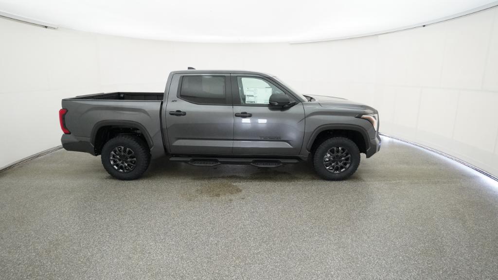2026 Toyota Tundra SR5 - Photo 17