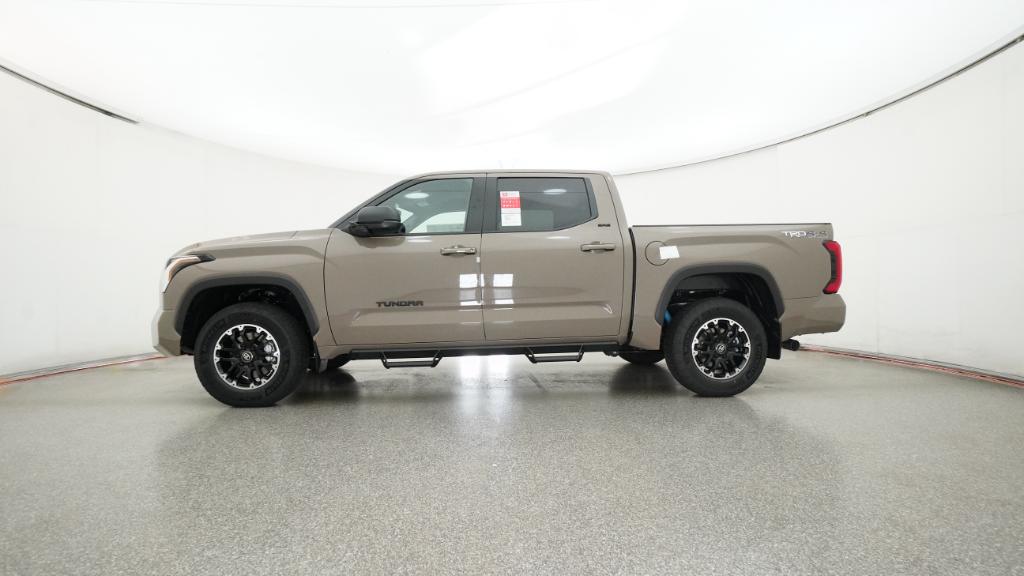 2026 Toyota Tundra SR5 CrewMax photo 25