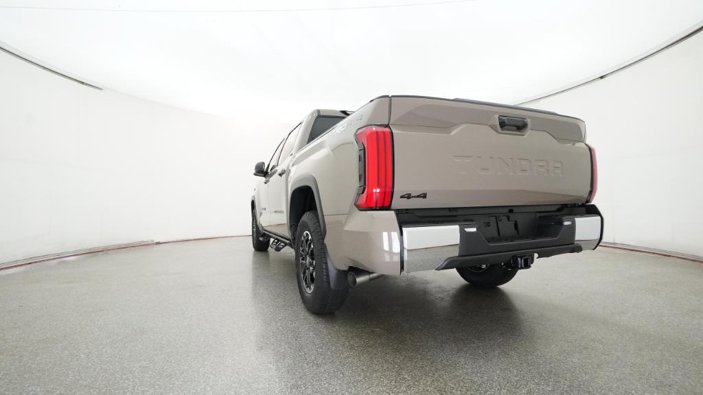 2026 Toyota Tundra SR5 CrewMax photo 30
