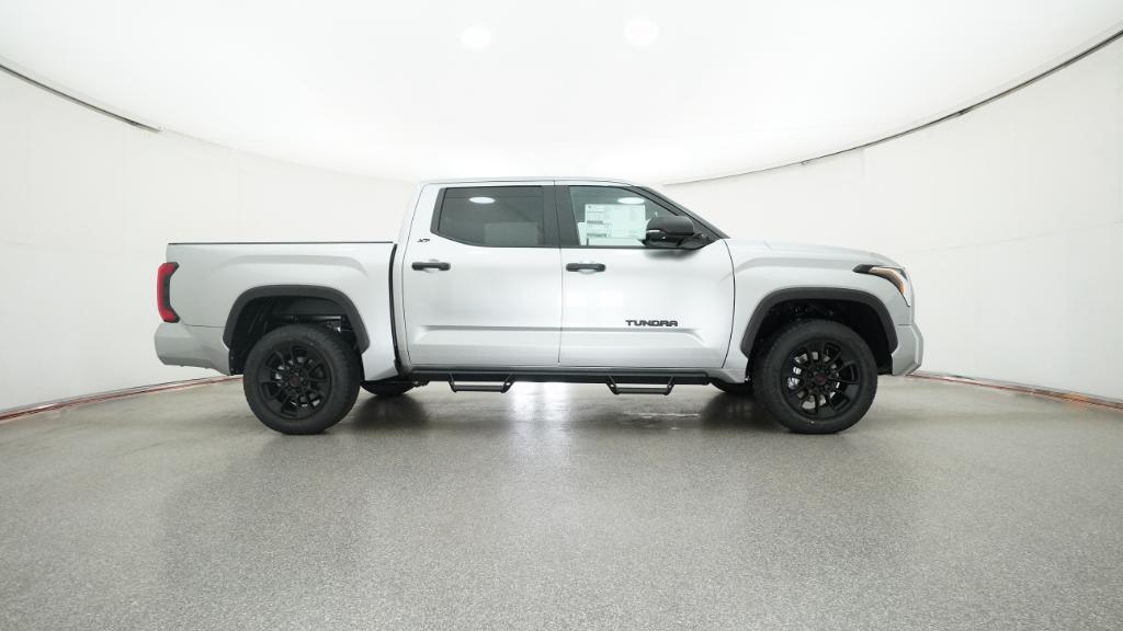 2026 Toyota Tundra SR5 - Photo 38