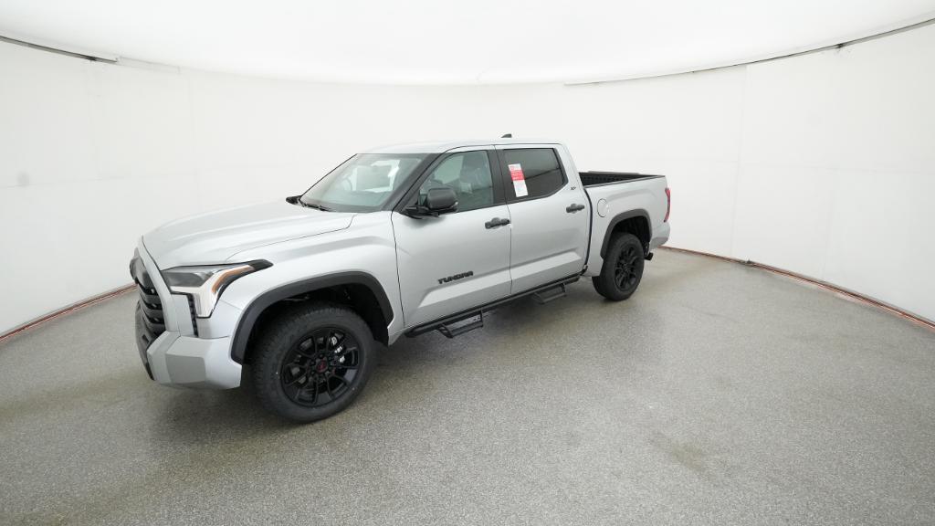 2026 Toyota Tundra SR5 - Photo 17