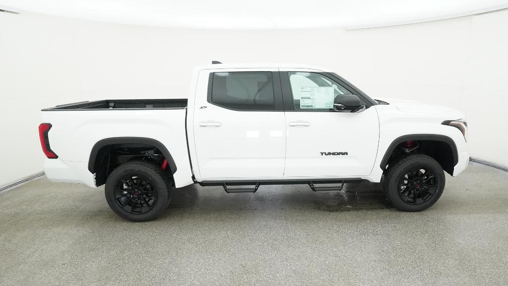 2026 Toyota Tundra SR5 - Photo 14