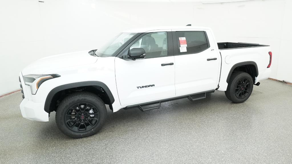 2026 Toyota Tundra 4WD SR5 CREWMAX 5.5' BED Crew Cab Pickup Slide 3