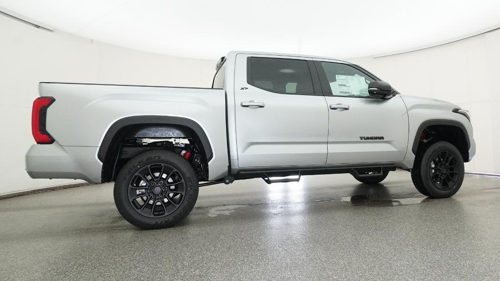 New 2026 Celestial Silver Metallic Toyota  SR5 image 42