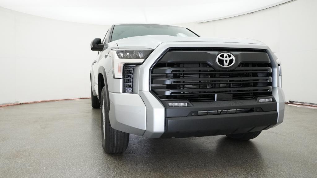 New 2026 Celestial Silver Metallic Toyota SR5 image 35