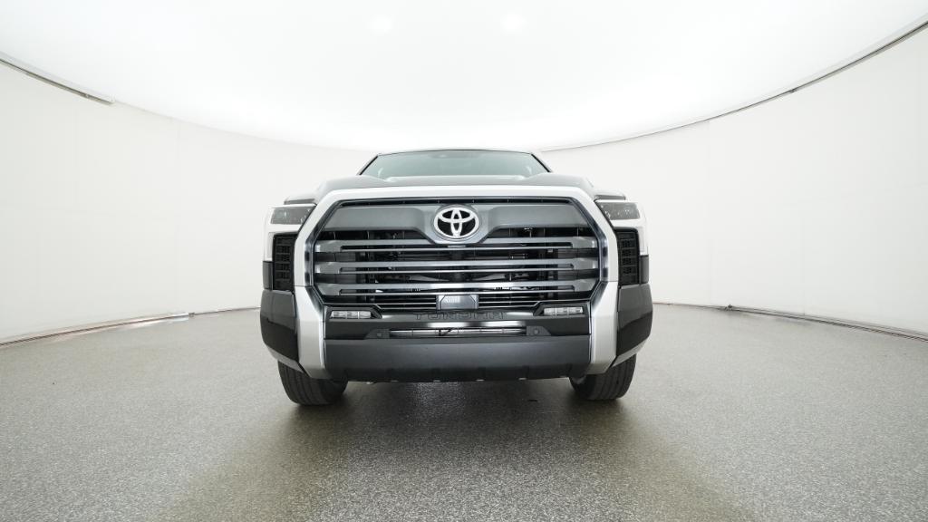 2026 Toyota Tundra Limited CrewMax photo 3