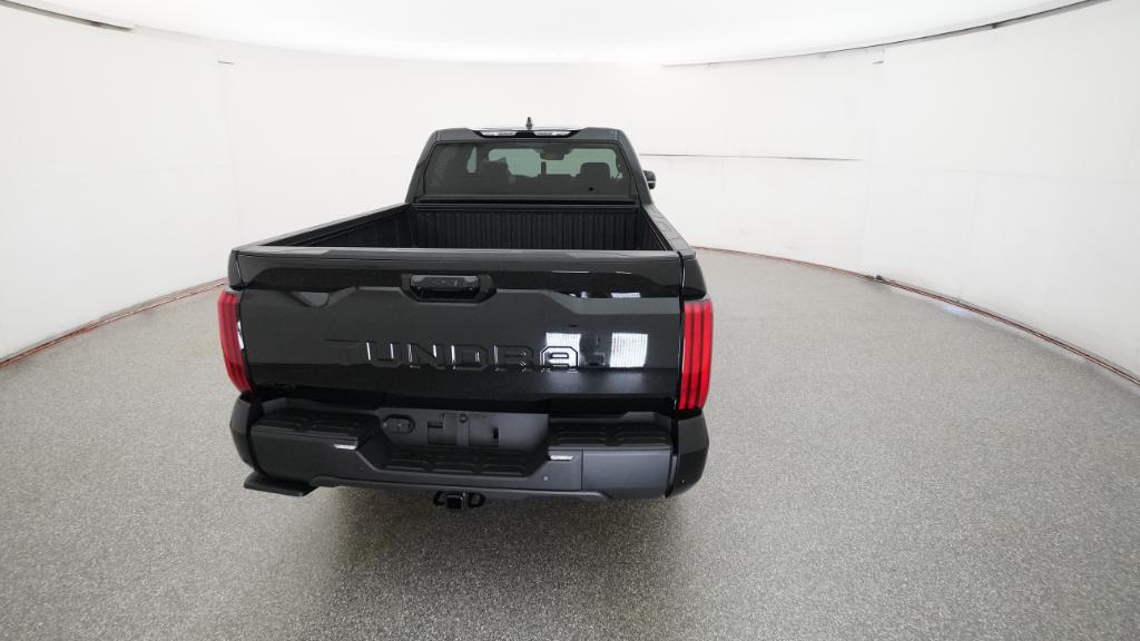 2026 Toyota Tundra Limited CrewMax photo 18