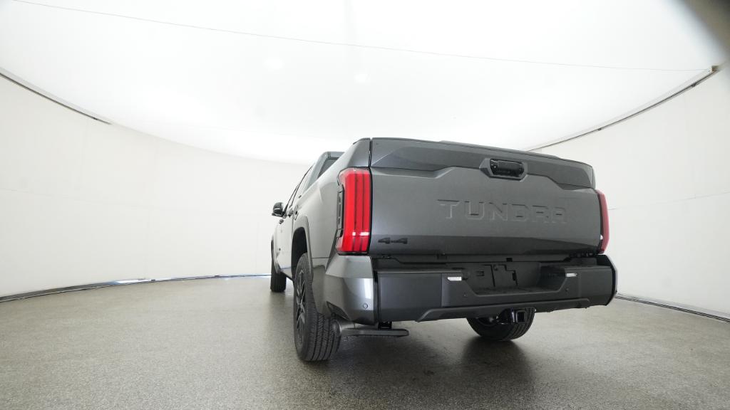 2026 Toyota Tundra Limited - Photo 10